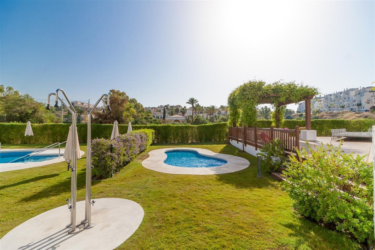 Golf Hill Estepona Canovas Εξωτερικό φωτογραφία
