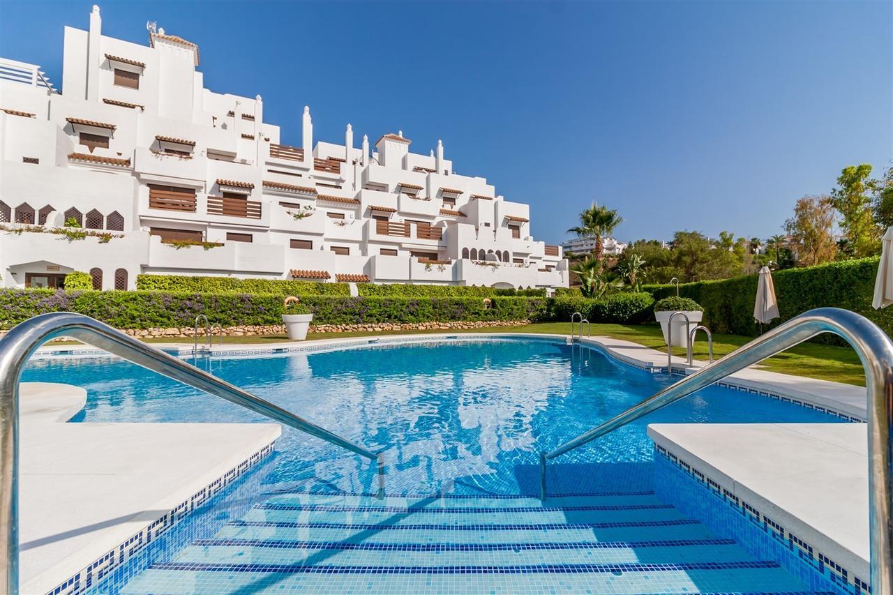 Golf Hill Estepona Canovas Εξωτερικό φωτογραφία