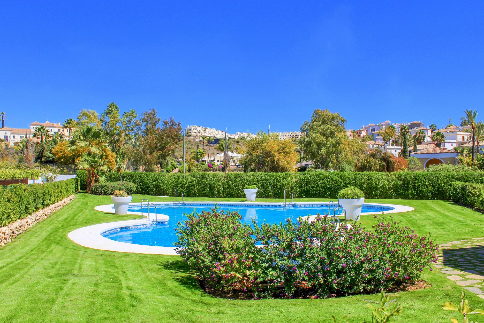 Golf Hill Estepona Canovas Εξωτερικό φωτογραφία